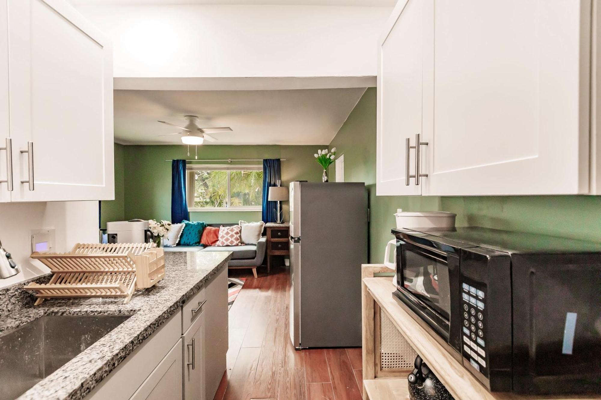 Bnb Hyperion - Updated 1B1B Hideaway - Sleeps 3 Hollywood Exteriér fotografie